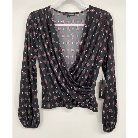 Haute Monde Womens Black Red Vneck Long Sleeve Blouse Top Shirt NEW Size Medium - Picture 1 of 10